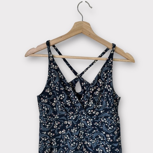 Patagonia Women's Amber Dawn Tank Dress in Hillside Trails, size XS - Picture 3 of 6